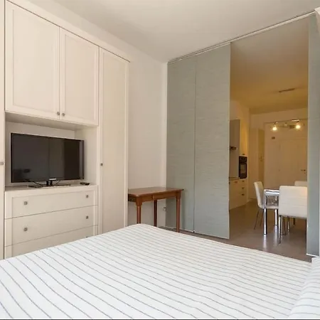 Casa Adriana Apartment *